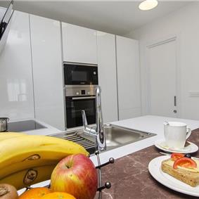 5 bedroom beachfront villa with heated pool near Omis, sleeps 9